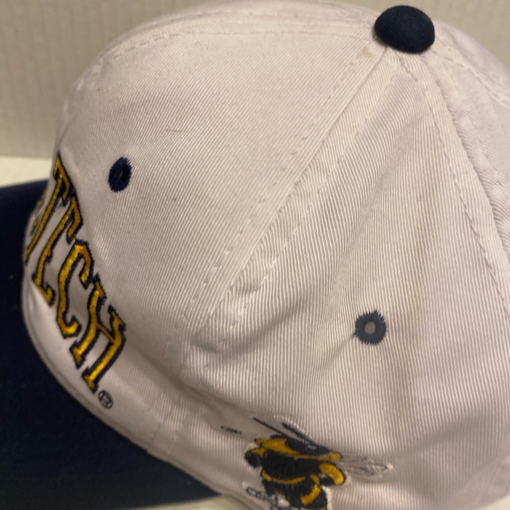 Georgia Tech vintage SnapBack - Picture 5 of 9